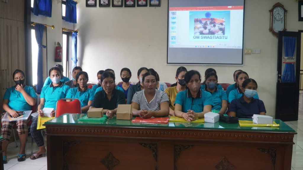 Pelatihan Administrasi Kelompok PKK Dusun Dan Dasa Wisma